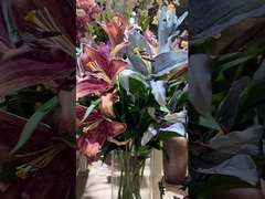 ヨーロッパ様式 レトロシミュレーション グラデント色 タッチ 百合の花束,家庭装飾シミュレーション 花