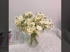 製造業者からの卸売 シャモミール製の人工花束,小さなデージ,人工花束