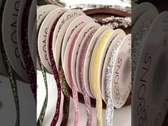 新しいフロッキングリボン