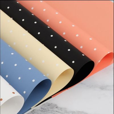 良い価格 カスタマイズされた花束包装のための単色印刷花包装紙 オンライン