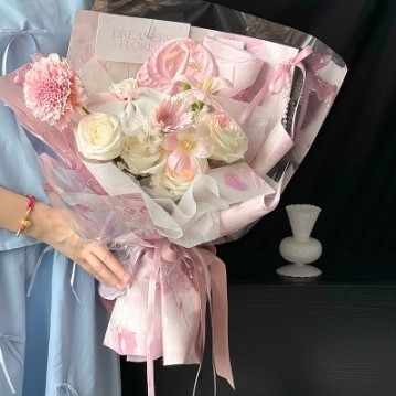 良い価格 ブライアンスシリーズ 花の包装紙 花の卸売 花材 花屋用品 リリエフアート 花の包装紙 オンライン