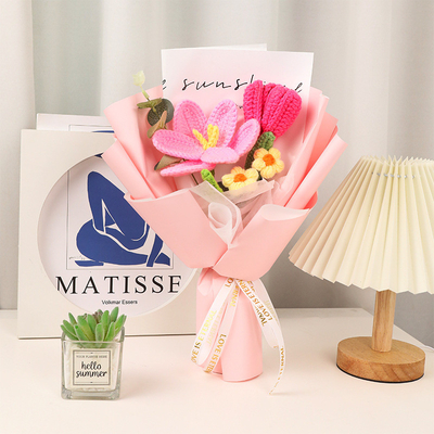 良い価格 紫陽花とバラ 手作り ニット糸の花束 バレンタインデー 女性の日と母の日にぴったりのプレゼント オンライン