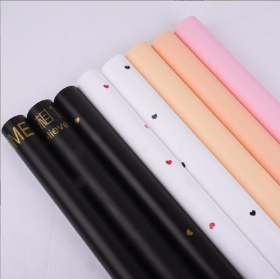 購入 新しいロマンチックなシリーズ 心形の花束 包装紙素材,花屋 ローズ 花包装紙 online manufacture