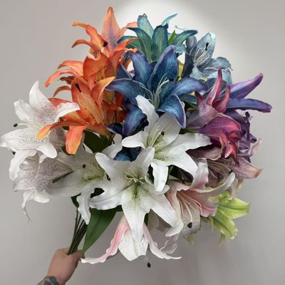 購入 百合の花 家庭 結婚式 人工花 リビング 室内装飾 写真 道具 花の配列 オンライン製造