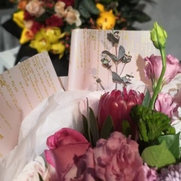 購入 愛 パスワード 防水 花の花の包装紙 online manufacture