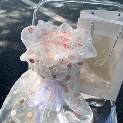 購入 シャオシアンフェングのバラ束 人工花の石けん 保存された花の完成品 高級誕生日プレゼント オンライン製造