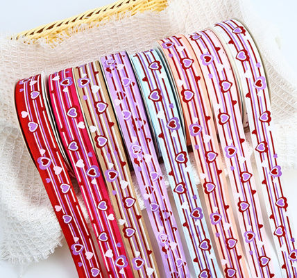 購入 リボッドラブリボンケーキボックス カラフルな花束 ギフトパッケージング 結婚式の装飾 キャンディーズボックス カラフルなリボン オンライン製造