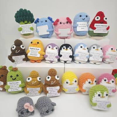 購入 アミグルミ 動物 ギフト ハンク 玩具 プルーシュ ドール ハンドブレーキ ハンク 宝くじ 玩具 感情的サポート 肯定的な承認カード オンライン製造