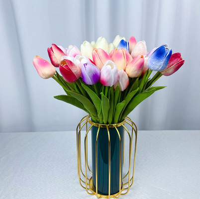 良い価格 屋内フェイクシングルブランチPVCソフトフィーリングプラスチック人工リアルタッチチューリップの花 オンライン