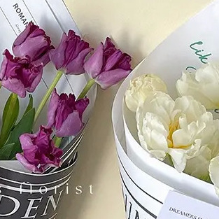 良い価格 柔らかい粘着性 結婚式 特別なイベントのためのプラスチック製の花飾り オンライン