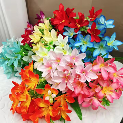 良い価格 製造者 直接販売 人工 リリー 花束 熱売り 家飾り 結婚祝い 偽り 花束 オンライン