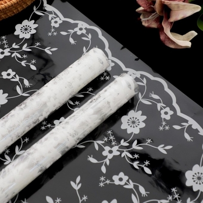 良い価格 Yitong の模倣 蕾 蕾 透明 セルロファンの花束 防水 花巻紙 opp プラスチック 花巻材 オンライン