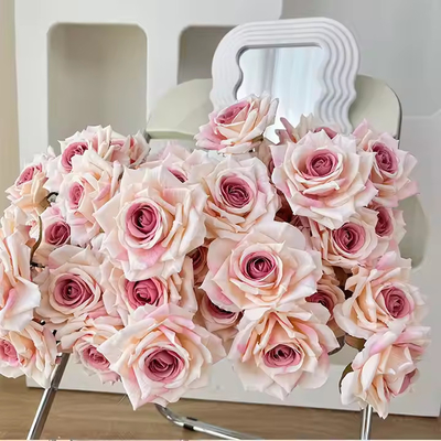 良い価格 卸売 格安 偽花 7 頭 シルク バラの花束 人工花 家庭用 ピンク 結婚式 飾り ロマンチック オンライン