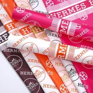 良い価格 Fashionable Light Luxury English Waterproof Floral Flower Packaging Paper オンライン