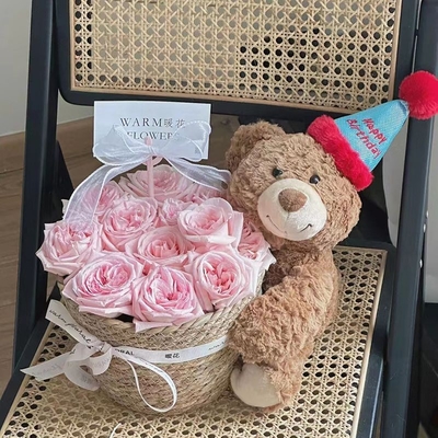 良い価格 6月1日の児童の日には 永遠の花の人形や 熊の花束 ぬいぐるみの抱擁のバケツや 誕生日プレゼントがあります オンライン