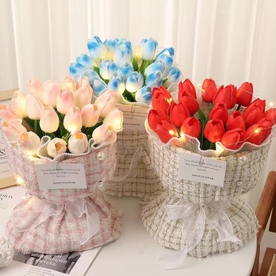 良い価格 完成したチューリップの人工花 母の日プレゼント,手持ちの永遠の花束の香りの花は,5月20日にあなたの彼女のための魅力的な贈り物です オンライン