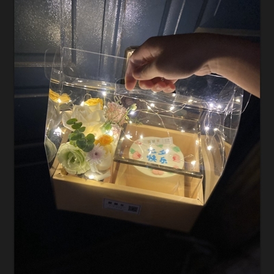 透明なPVC折りたたみ可能な果物花箱 バレンタインデー用の手持ちの花の箱 そして人気の花プレゼント箱