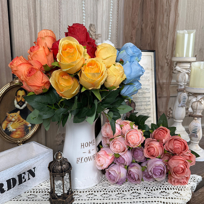良い価格 7頭のコロラシミュレーションローズ 偽りの花束 シルク花 人工花 結婚式ホール 高級リビングの飾り付け オンライン