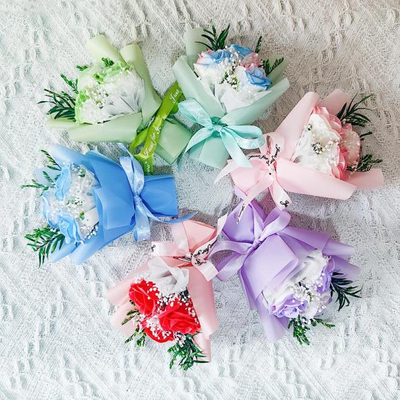 良い価格 ミニ 石けん 花 赤 ローズ 小さな花束 手作り 軽量型 012 バレンタインデー 母の日 感謝祭 オンライン