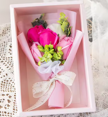 良い価格 ロマンチック エターナルローズ 石けん 花束 ギフトボックス 彼女の香りの保存花 誕生日 バレンタインデー Gif オンライン