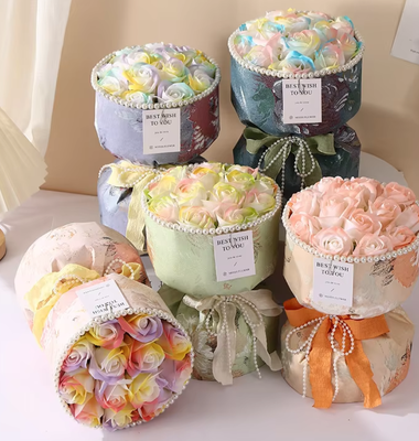 良い価格 人工石けん 花束 豪華な手作り 環境に優しいローズベア 石けん ギフトボックス ピンク ローズ 母の日 バレンタインデー オンライン