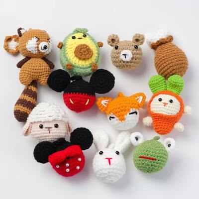 良い価格 新しい手作りかぎ針編みニットぬいぐるみあみぐるみ用ホームクリスマス装飾ギフトキーホルダー オンライン