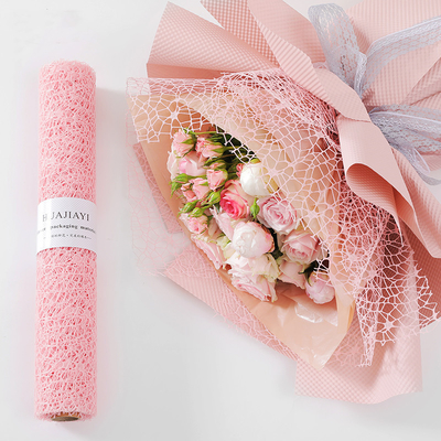 良い価格 防水くもの網のEcoの友好的な花屋の包装紙ロール50cm*5Y オンライン